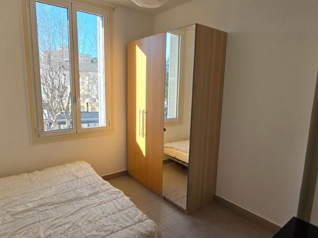 Chambre de 16m2 à louer sur Nice