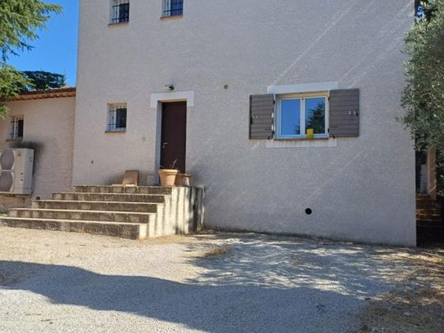 Chambre de 16m2 à louer sur Simiane Collongue