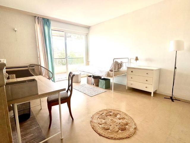Chambre de 17m2 à louer sur Bron