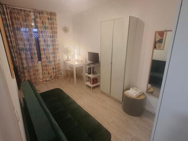 Chambre de 17m2 à louer sur Vaulx en Velin