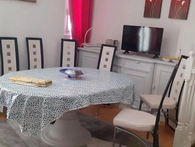 Chambre de 18m² avec piscine privative et jardin