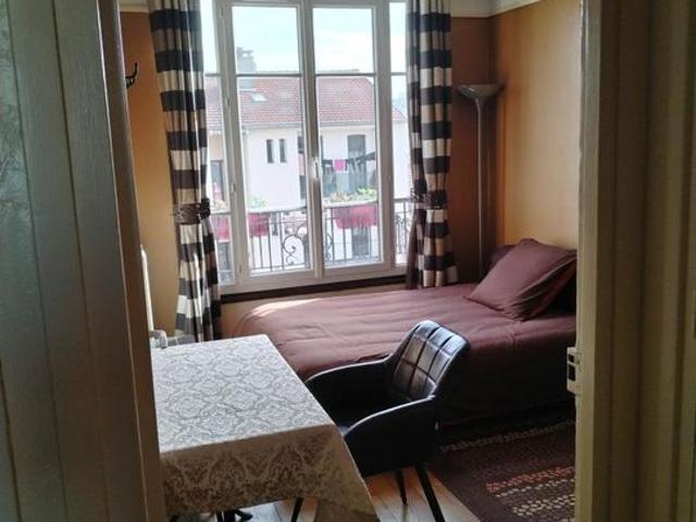 Chambre de 10m2 à louer sur Clichy