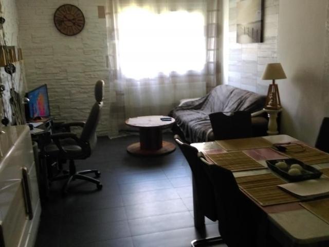 Chambre de 11m2 à louer sur Lyon 08
