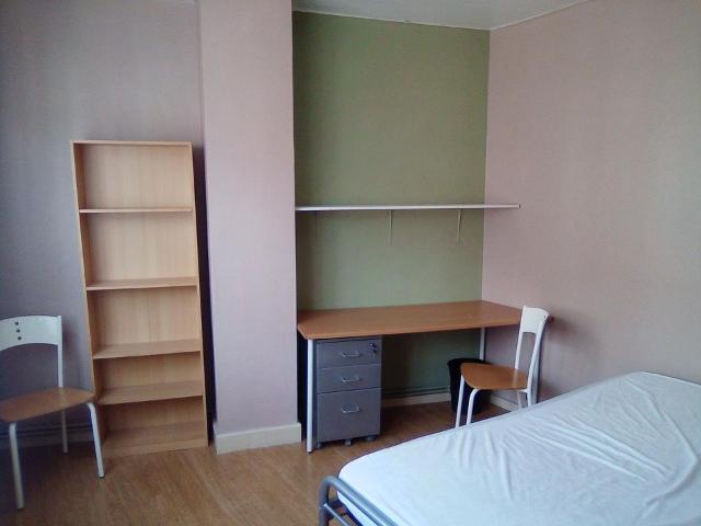 Chambre de 12m2 à louer sur Loos