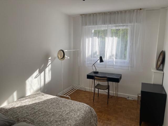 Chambre de 12m2 à louer sur Paris 20