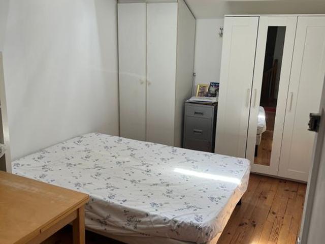 Chambre de 13m2 à louer sur Guilherand Granges