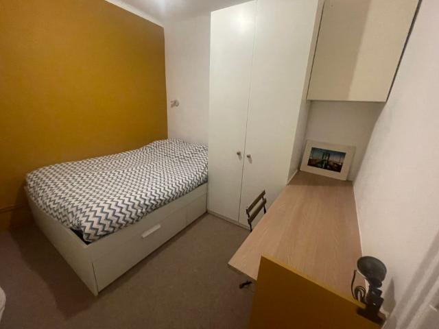 Chambre de 9m2 à louer sur Marseille 01