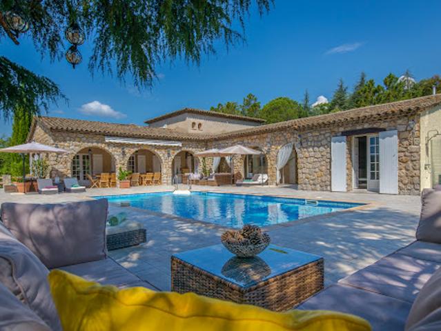 Chambre d'hôte avec terrasse et piscine