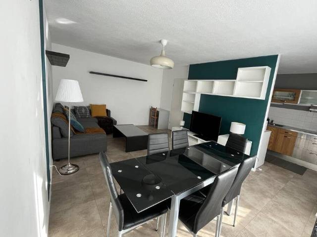 Chambre dispo dans belle coloc 65m² avec parking