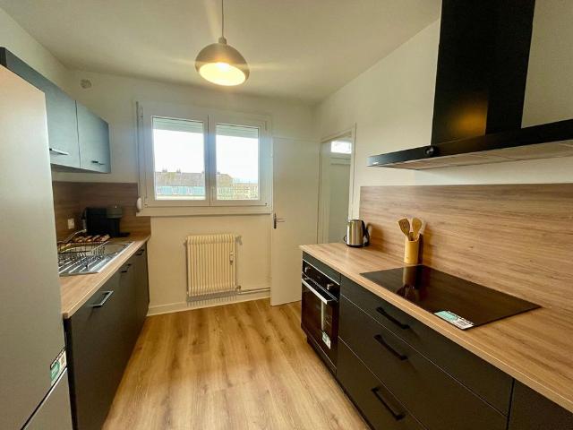 CHAMBRE DISPONIBLE à LA COLOCATION: Appartement Besancon 4 pièce s 67 m2