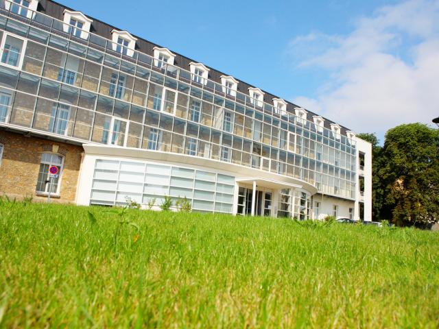 Chambre EHPAD à ATHIS MONS Lot LMNP géré par DOMIDEP Revenu locatif immédiat 5,25 %
