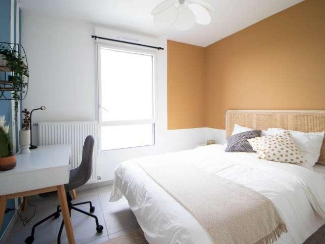 Chambre élégante de 10 m² proche Lyon LYO47