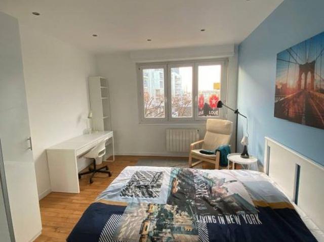CHAMBRE EN COLOCATION