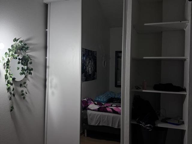 Chambre en colocation chez l’habitant