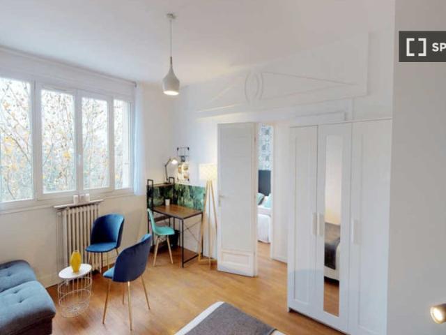 Chambre en colocation à louer, Ternes Maillot, Paris