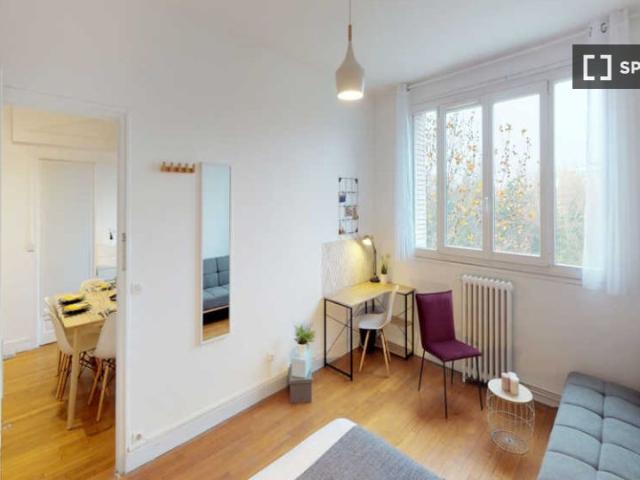 Chambre en colocation à louer, Ternes Maillot, Paris