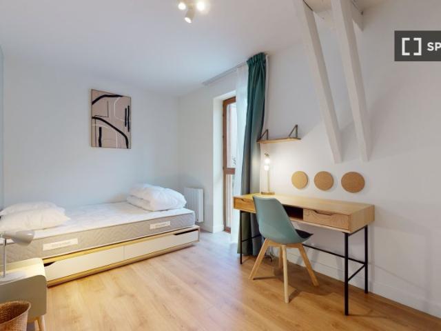 Chambre en colocation à louer à Montchat, Lyon