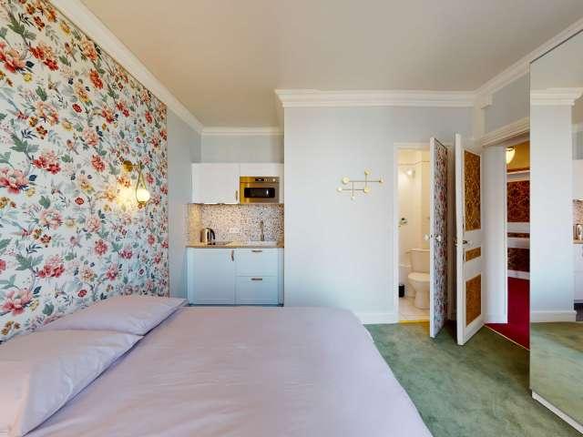 Chambre en colocation à louer à Montmartre, Paris