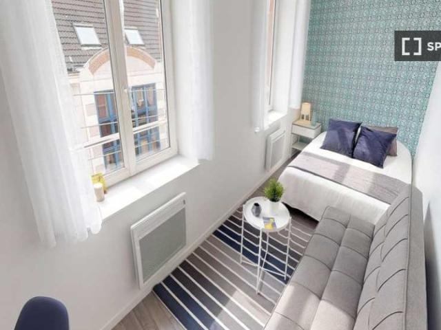 Chambre en colocation à louer à Moulins, Lille