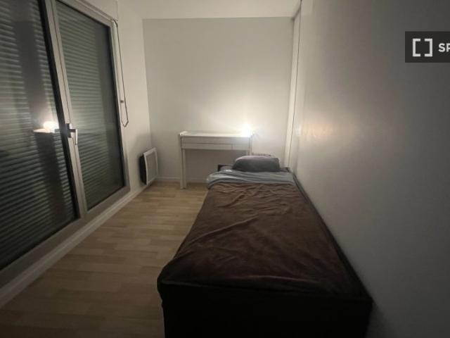Chambre en colocation à louer à Alleray Procession, Paris