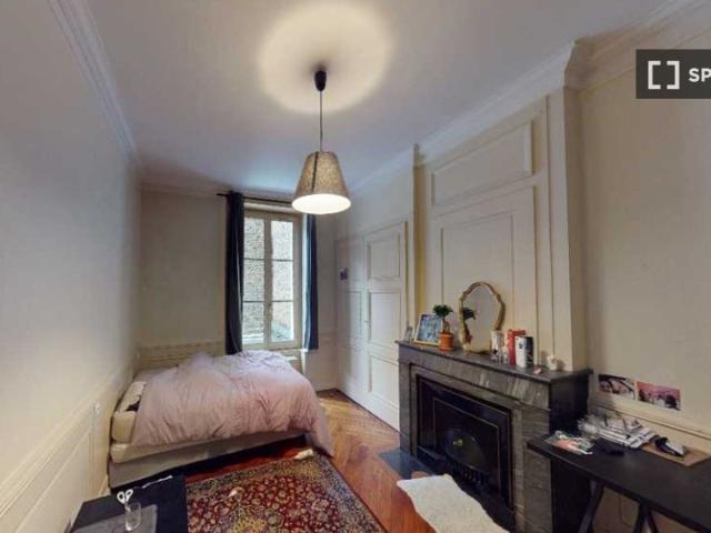 Chambre en colocation à louer à Bellecour Carnot, Lyon