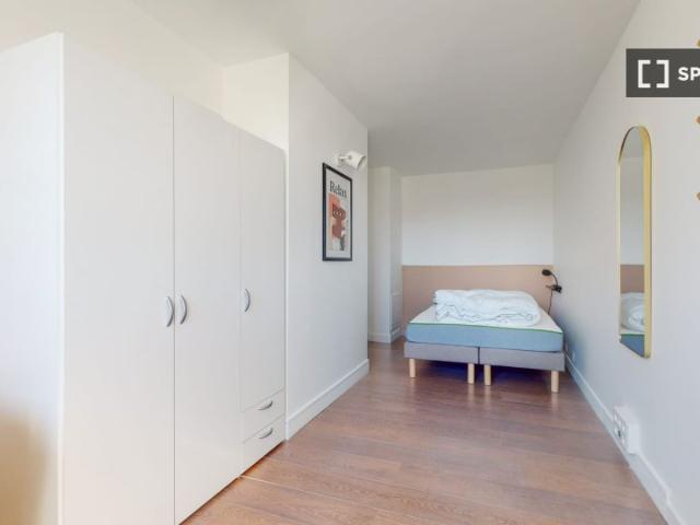 Chambre en colocation à louer à Bézons, Paris