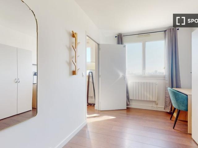 Chambre en colocation à louer à Bézons, Paris