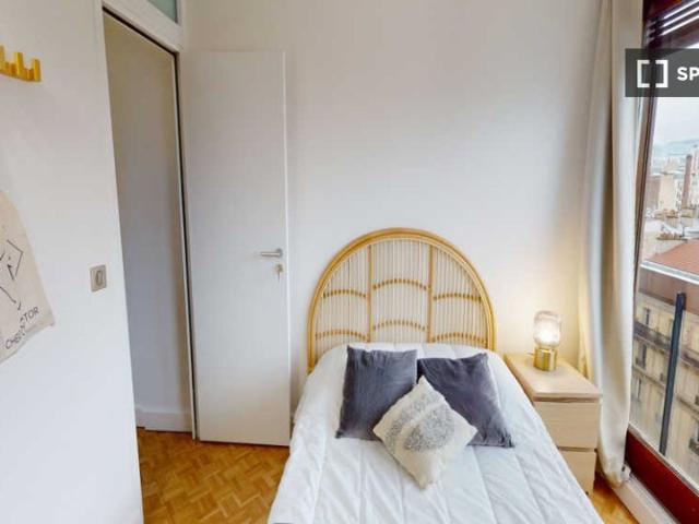 Chambre en colocation à louer à Cambronne Garibaldi