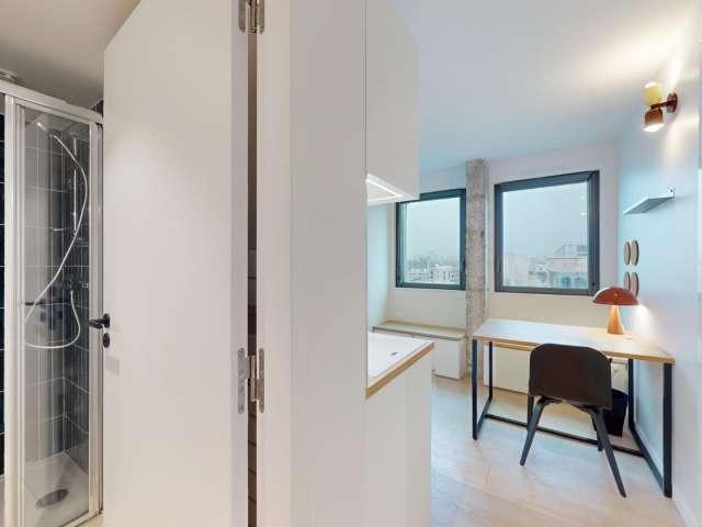 Chambre en colocation à louer à Cambronne Garibaldi, Paris