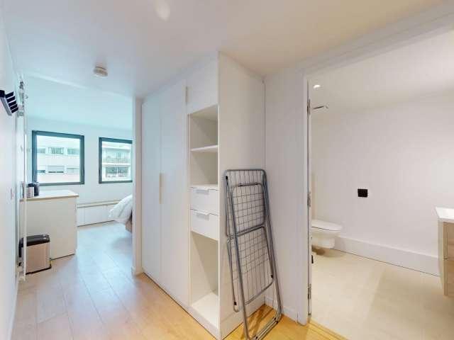 Chambre en colocation à louer à Cambronne Garibaldi, Paris