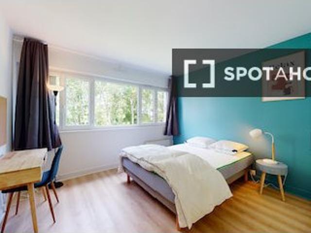 Chambre en colocation à louer à Champs sur Marne