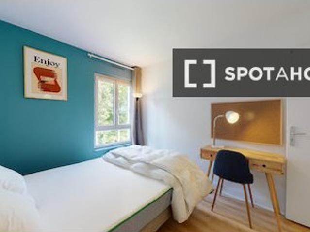 Chambre en colocation à louer à Champs sur Marne