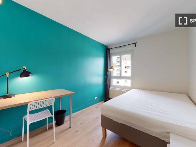 Chambre en colocation à louer à Champs sur Marne