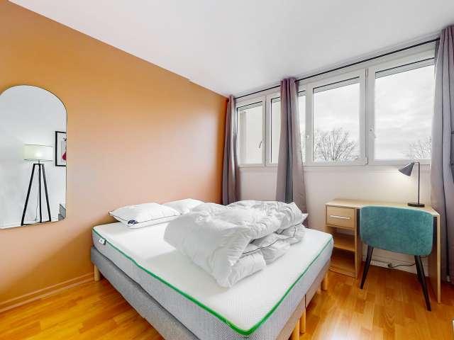 Chambre en colocation à louer à Échat Champeval, Paris