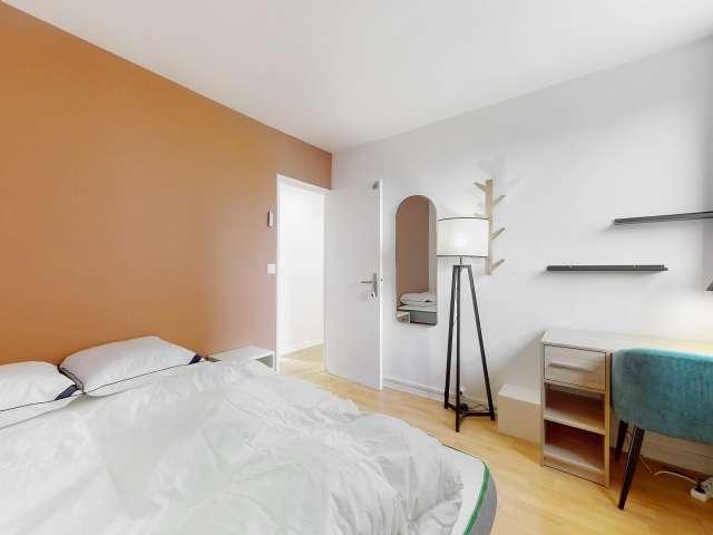 Chambre en colocation à louer à Échat Champeval, Paris