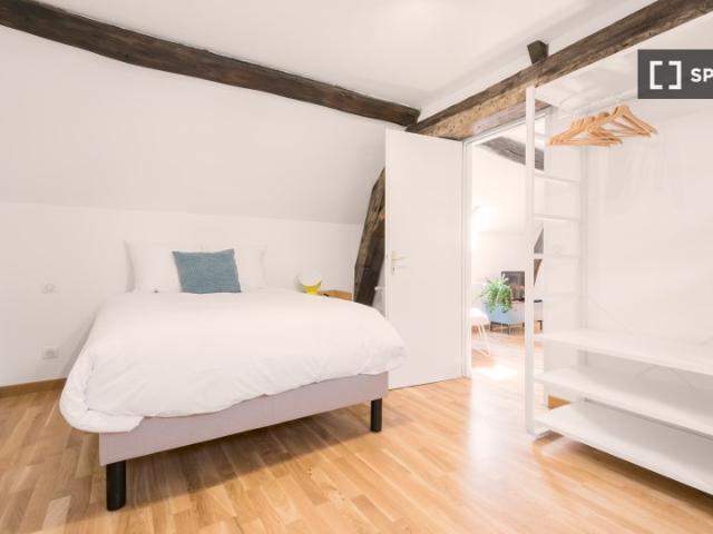 Chambre en colocation à louer à Fontainebleau, Paris