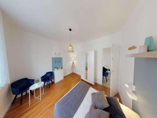Chambre dans un appartement partagé de 5 chambres à Guillotière, Lyon
