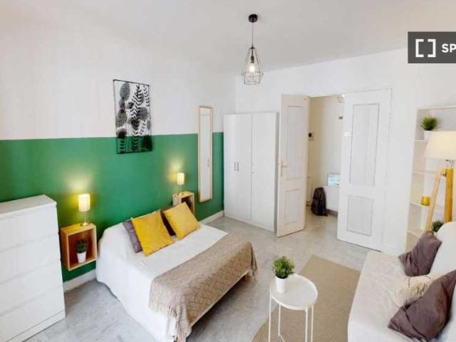 Chambre dans un appartement de 4 chambres, Guillotière, Lyon