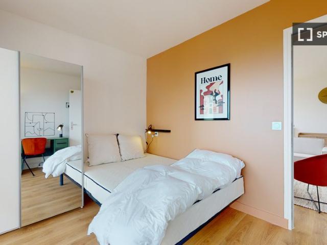 Chambre en colocation à louer à Gennevilliers, Paris