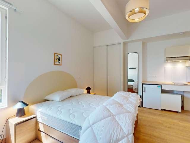 Chambre en colocation à louer à Grand Centre, Paris