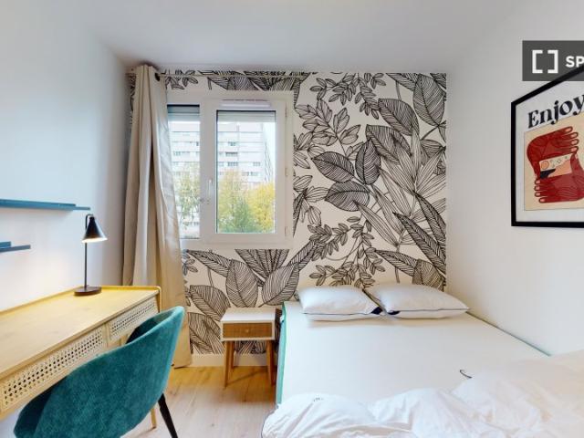 Chambre en colocation à louer à Puteaux