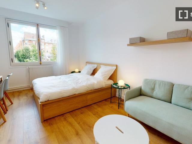 Chambre en colocation à louer à Puteaux, Paris