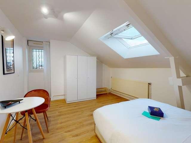 Chambre en colocation à louer à Paris, en Europe