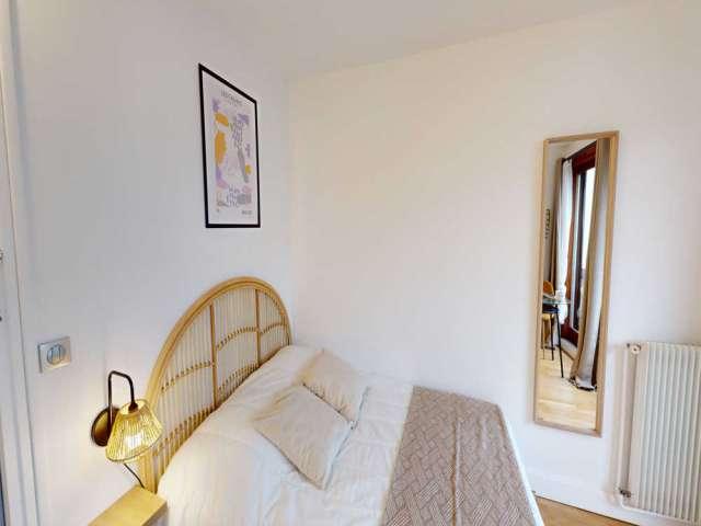 Chambre partagée, appartement de 5 chambres à Cambronne Garibaldi