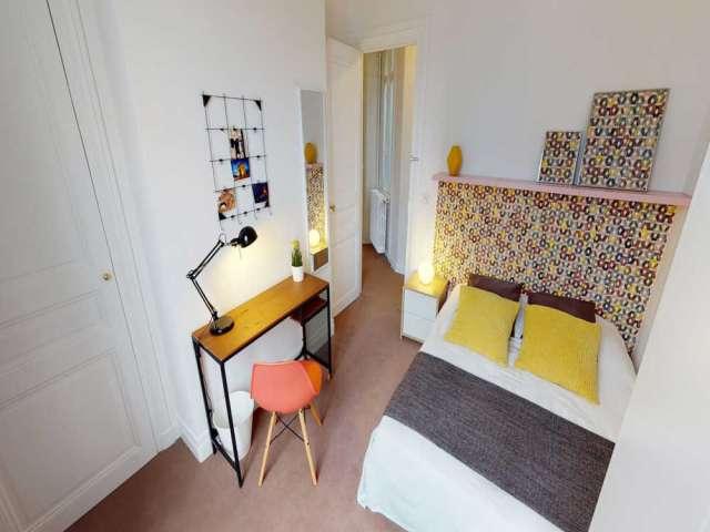 Chambre en colocation à louer, Péreire Malesherbes, Paris