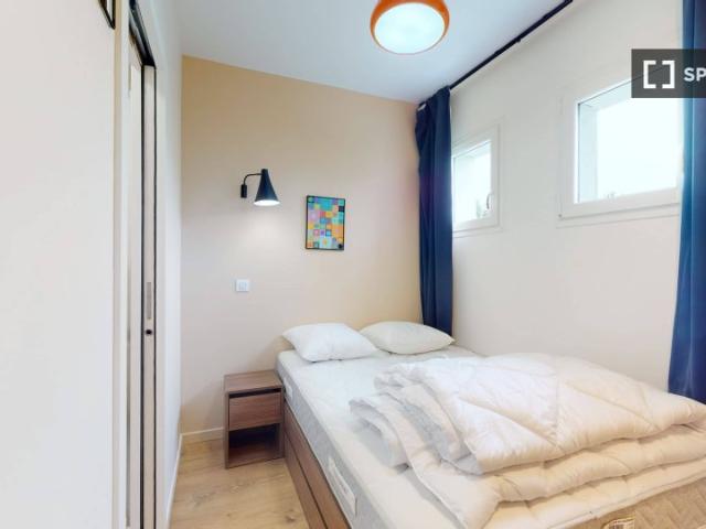 Chambre en colocation à louer à Petit Nanterre, Paris
