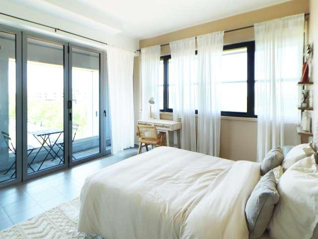Chambre en colocation à louer à Rosa Parks Macdonald, Paris