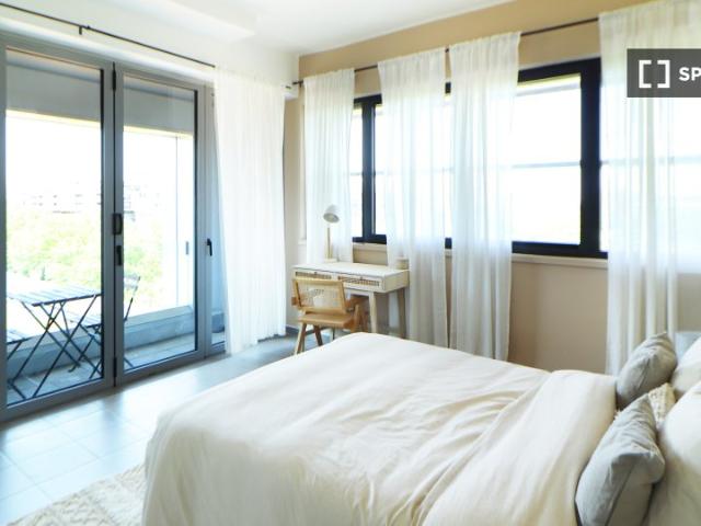 Chambre en colocation à louer à Rosa Parks Macdonald, Paris