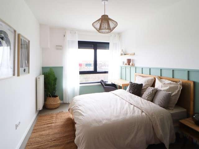 Chambre en colocation à louer à Rosa Parks, Paris