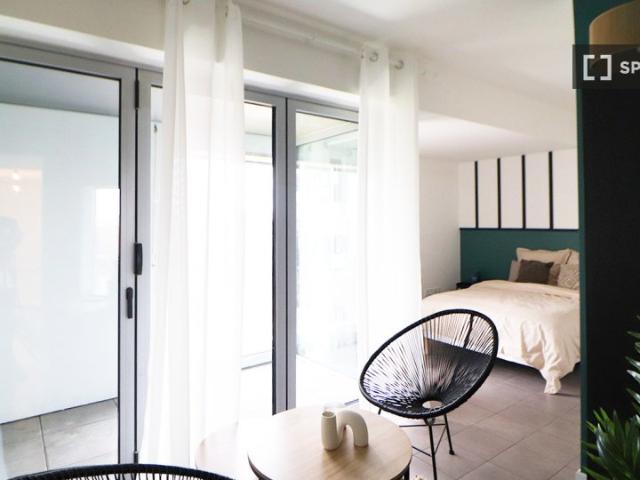 Chambre en colocation à louer à Rosa Parks, Paris